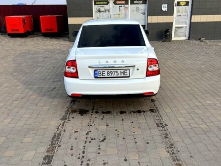 Белый ВАЗ Priora, объемом двигателя 1.6 л и пробегом 205 тыс. км за 2899 $, фото 1 на Automoto.ua