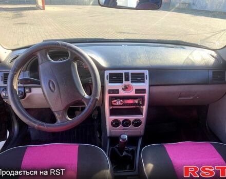 Чорний ВАЗ Priora, об'ємом двигуна 1.6 л та пробігом 134 тис. км за 2000 $, фото 6 на Automoto.ua