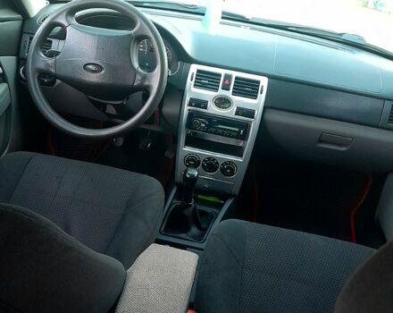 Черный ВАЗ Priora, объемом двигателя 1.6 л и пробегом 196 тыс. км за 1900 $, фото 6 на Automoto.ua