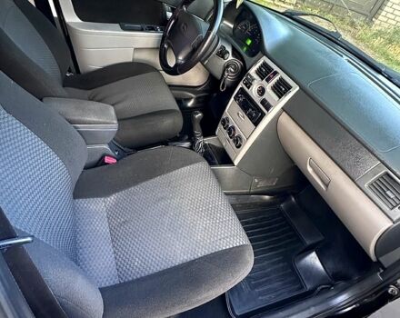 Черный ВАЗ Priora, объемом двигателя 1.6 л и пробегом 174 тыс. км за 2550 $, фото 8 на Automoto.ua