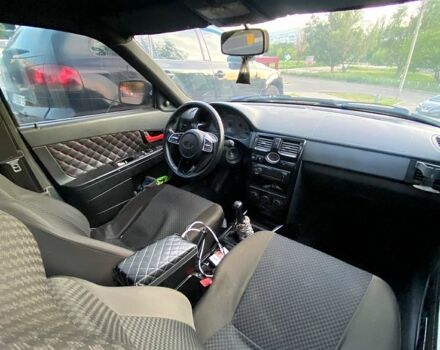 Чорний ВАЗ Priora, об'ємом двигуна 1.6 л та пробігом 116 тис. км за 5000 $, фото 8 на Automoto.ua