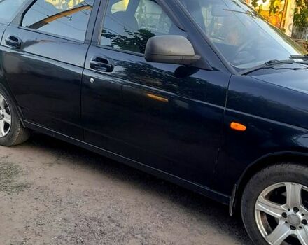 Черный ВАЗ Priora, объемом двигателя 1.6 л и пробегом 203 тыс. км за 2500 $, фото 5 на Automoto.ua