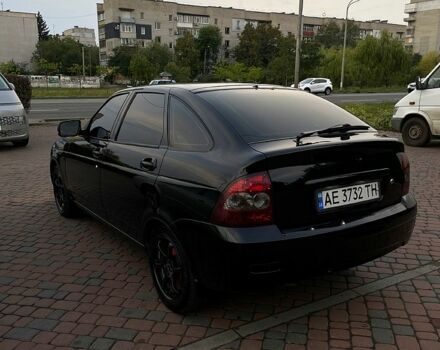 Черный ВАЗ Priora, объемом двигателя 1.6 л и пробегом 104 тыс. км за 4500 $, фото 3 на Automoto.ua