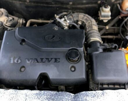 Черный ВАЗ Priora, объемом двигателя 1.6 л и пробегом 174 тыс. км за 2000 $, фото 8 на Automoto.ua