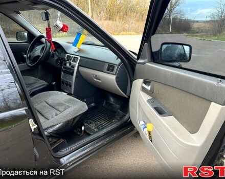Черный ВАЗ Priora, объемом двигателя 1.6 л и пробегом 105 тыс. км за 4000 $, фото 10 на Automoto.ua
