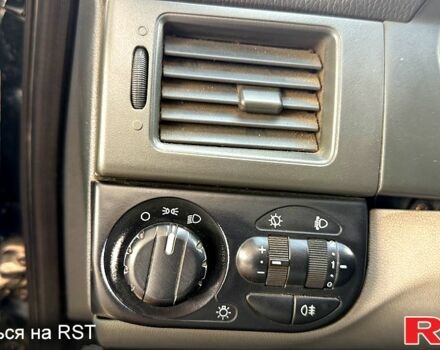 Черный ВАЗ Priora, объемом двигателя 1.6 л и пробегом 125 тыс. км за 3100 $, фото 9 на Automoto.ua