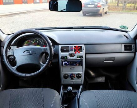 Черный ВАЗ Priora, объемом двигателя 1.6 л и пробегом 0 тыс. км за 2990 $, фото 9 на Automoto.ua