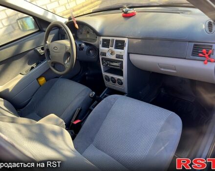 Черный ВАЗ Priora, объемом двигателя 1.6 л и пробегом 183 тыс. км за 2799 $, фото 8 на Automoto.ua