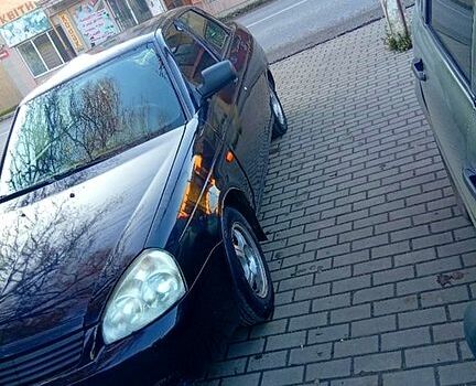 Черный ВАЗ Priora, объемом двигателя 1.6 л и пробегом 250 тыс. км за 2550 $, фото 6 на Automoto.ua