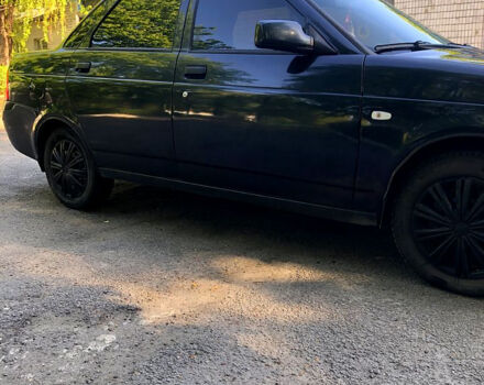 Черный ВАЗ Priora, объемом двигателя 1.6 л и пробегом 280 тыс. км за 2500 $, фото 2 на Automoto.ua