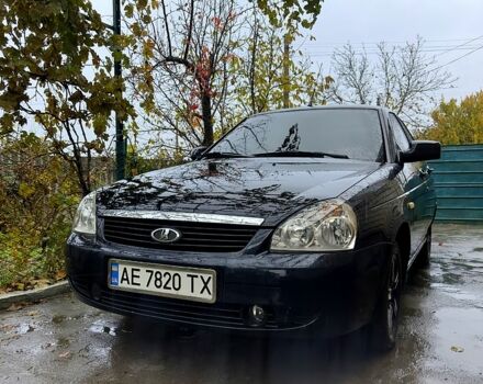 Черный ВАЗ Priora, объемом двигателя 1.6 л и пробегом 183 тыс. км за 2799 $, фото 2 на Automoto.ua