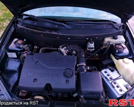 Черный ВАЗ Priora, объемом двигателя 1.6 л и пробегом 185 тыс. км за 2400 $, фото 3 на Automoto.ua