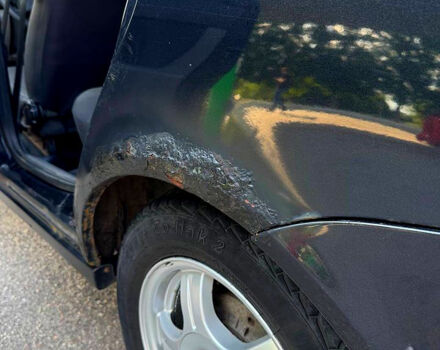 Черный ВАЗ Priora, объемом двигателя 1.6 л и пробегом 165 тыс. км за 2100 $, фото 6 на Automoto.ua