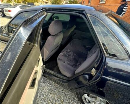 Черный ВАЗ Priora, объемом двигателя 1.6 л и пробегом 165 тыс. км за 1400 $, фото 6 на Automoto.ua