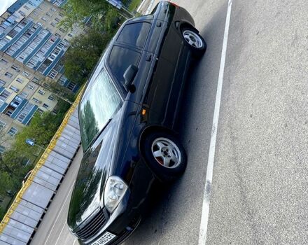 Черный ВАЗ Priora, объемом двигателя 1.6 л и пробегом 180 тыс. км за 1999 $, фото 5 на Automoto.ua