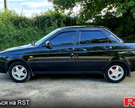 Черный ВАЗ Priora, объемом двигателя 1.6 л и пробегом 106 тыс. км за 2900 $, фото 3 на Automoto.ua