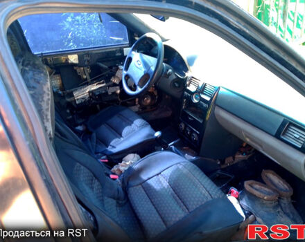 Черный ВАЗ Priora, объемом двигателя 1.6 л и пробегом 0 тыс. км за 1200 $, фото 6 на Automoto.ua