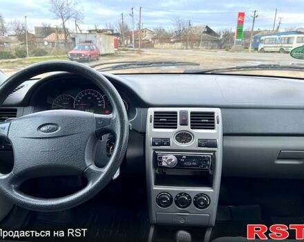 Чорний ВАЗ Priora, об'ємом двигуна 1.6 л та пробігом 157 тис. км за 2550 $, фото 8 на Automoto.ua