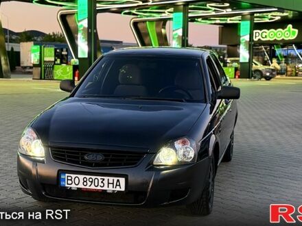 Черный ВАЗ Priora, объемом двигателя 1.6 л и пробегом 220 тыс. км за 2200 $, фото 1 на Automoto.ua
