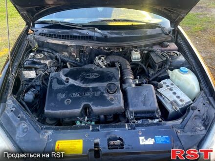 Черный ВАЗ Priora, объемом двигателя 1.6 л и пробегом 200 тыс. км за 1500 $, фото 1 на Automoto.ua