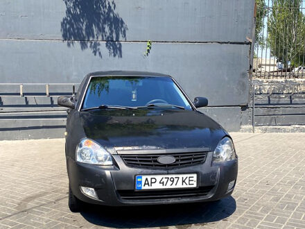 Черный ВАЗ Priora, объемом двигателя 1.6 л и пробегом 199 тыс. км за 1800 $, фото 1 на Automoto.ua