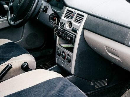 Черный ВАЗ Priora, объемом двигателя 1.6 л и пробегом 0 тыс. км за 2500 $, фото 1 на Automoto.ua