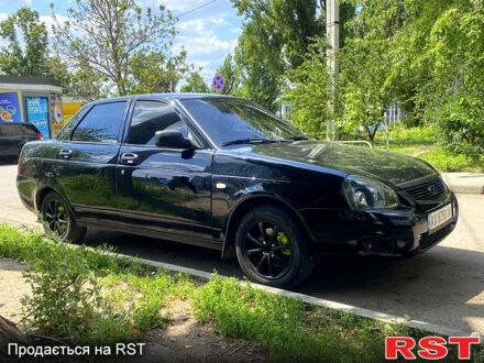 Черный ВАЗ Priora, объемом двигателя 1.6 л и пробегом 300 тыс. км за 3000 $, фото 1 на Automoto.ua
