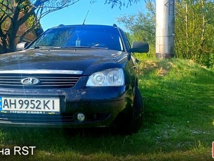 Черный ВАЗ Priora, объемом двигателя 1.6 л и пробегом 275 тыс. км за 2800 $, фото 1 на Automoto.ua