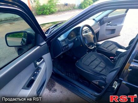 Черный ВАЗ Priora, объемом двигателя 1.6 л и пробегом 98 тыс. км за 4250 $, фото 1 на Automoto.ua