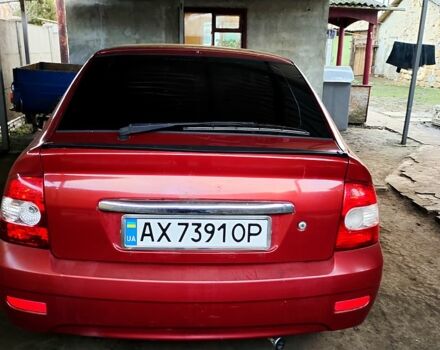 Красный ВАЗ Priora, объемом двигателя 1.6 л и пробегом 240 тыс. км за 2500 $, фото 2 на Automoto.ua