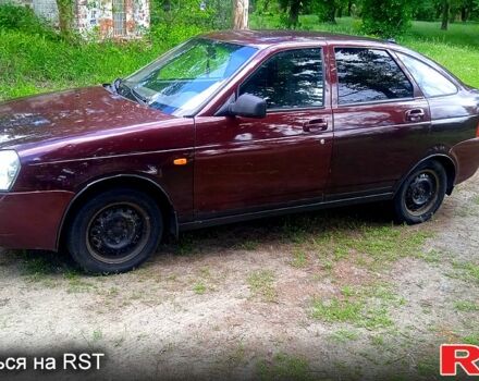 Красный ВАЗ Priora, объемом двигателя 1.6 л и пробегом 264 тыс. км за 2100 $, фото 4 на Automoto.ua