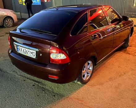 Красный ВАЗ Priora, объемом двигателя 1.6 л и пробегом 128 тыс. км за 2800 $, фото 1 на Automoto.ua