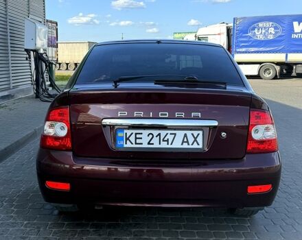 Красный ВАЗ Priora, объемом двигателя 1.6 л и пробегом 60 тыс. км за 5500 $, фото 2 на Automoto.ua