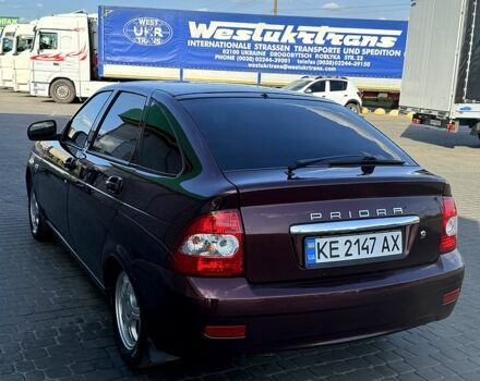 Красный ВАЗ Priora, объемом двигателя 1.6 л и пробегом 60 тыс. км за 5500 $, фото 3 на Automoto.ua