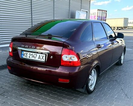 Красный ВАЗ Priora, объемом двигателя 1.6 л и пробегом 60 тыс. км за 5500 $, фото 1 на Automoto.ua