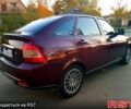 Красный ВАЗ Priora, объемом двигателя 1.6 л и пробегом 118 тыс. км за 3900 $, фото 2 на Automoto.ua