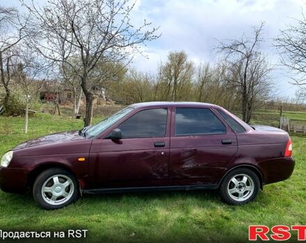 Красный ВАЗ Priora, объемом двигателя 1.6 л и пробегом 177 тыс. км за 2000 $, фото 2 на Automoto.ua