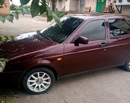 Красный ВАЗ Priora, объемом двигателя 1.6 л и пробегом 200 тыс. км за 2500 $, фото 9 на Automoto.ua