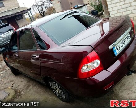 Красный ВАЗ Priora, объемом двигателя 1.6 л и пробегом 60 тыс. км за 3100 $, фото 1 на Automoto.ua
