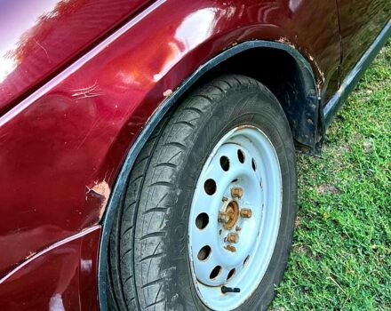 Червоний ВАЗ Priora, об'ємом двигуна 1.6 л та пробігом 300 тис. км за 1200 $, фото 4 на Automoto.ua