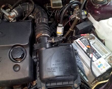 Красный ВАЗ Priora, объемом двигателя 1.6 л и пробегом 60 тыс. км за 3100 $, фото 11 на Automoto.ua