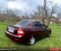 Красный ВАЗ Priora, объемом двигателя 1.6 л и пробегом 177 тыс. км за 2000 $, фото 6 на Automoto.ua