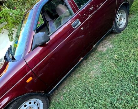 Червоний ВАЗ Priora, об'ємом двигуна 1.6 л та пробігом 300 тис. км за 1200 $, фото 6 на Automoto.ua