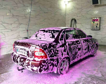 Красный ВАЗ Priora, объемом двигателя 1.6 л и пробегом 250 тыс. км за 3200 $, фото 13 на Automoto.ua