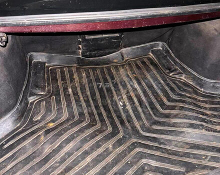 Красный ВАЗ Priora, объемом двигателя 1.6 л и пробегом 250 тыс. км за 3200 $, фото 5 на Automoto.ua