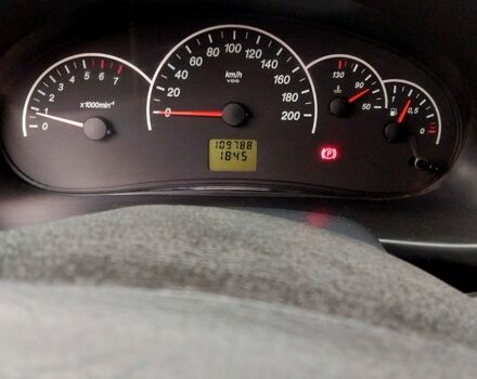 Червоний ВАЗ Priora, об'ємом двигуна 1.6 л та пробігом 109 тис. км за 3500 $, фото 4 на Automoto.ua