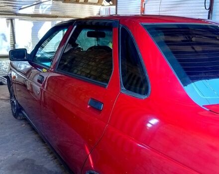 Красный ВАЗ Priora, объемом двигателя 1.6 л и пробегом 150 тыс. км за 2900 $, фото 1 на Automoto.ua