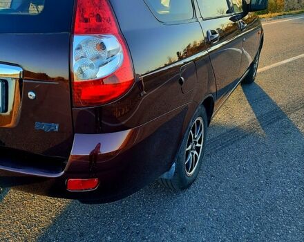 Червоний ВАЗ Priora, об'ємом двигуна 1.6 л та пробігом 165 тис. км за 3700 $, фото 4 на Automoto.ua