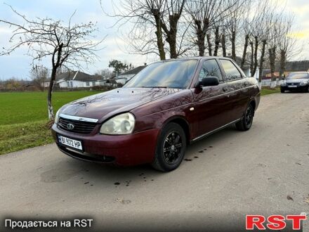 Красный ВАЗ Priora, объемом двигателя 1.6 л и пробегом 150 тыс. км за 1750 $, фото 1 на Automoto.ua