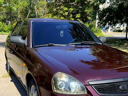 Червоний ВАЗ Priora, об'ємом двигуна 1.6 л та пробігом 176 тис. км за 3500 $, фото 1 на Automoto.ua
